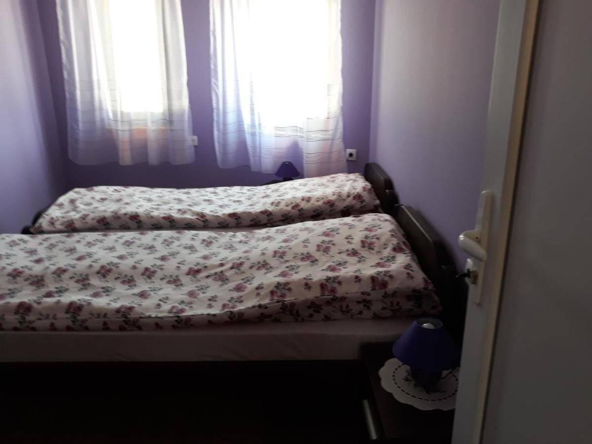 Andi Apartman Pacir 外观 照片